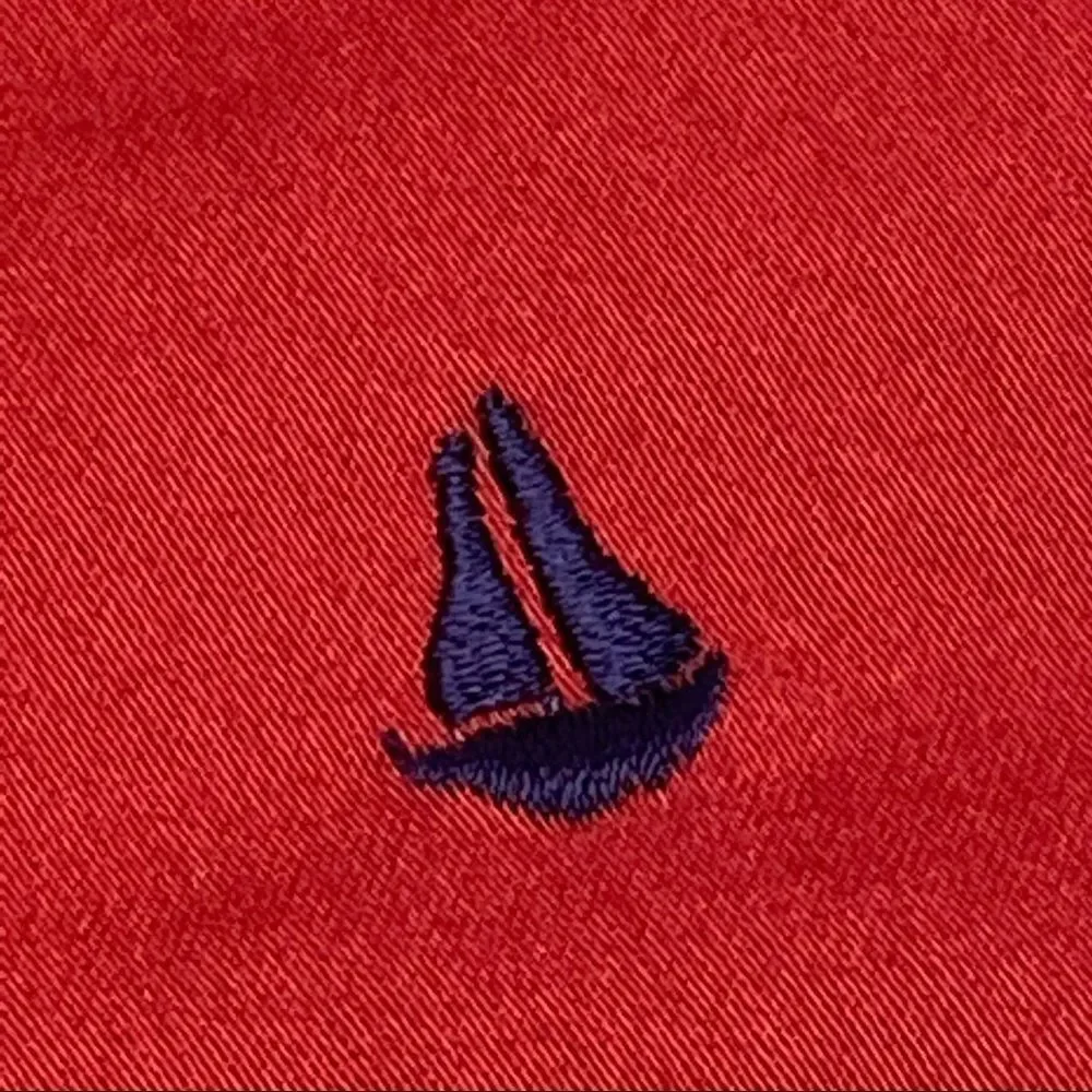 Telluride red with navy blue embroidered sailboat shorts size 6